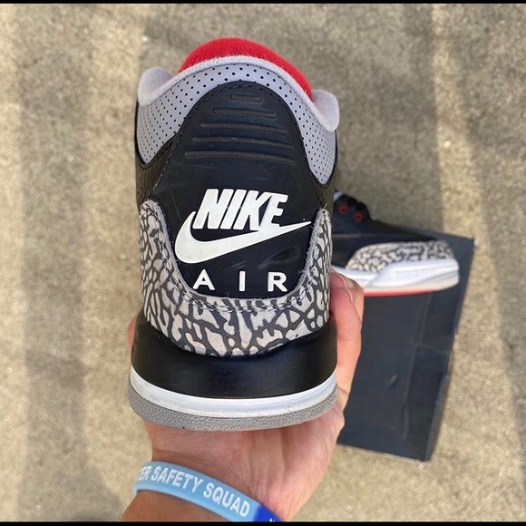 Jordan 3 - Picture 3 of 4